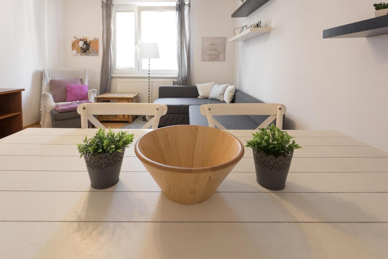 Gorgeous Hideout | City Center Apartment ウィーン エクステリア 写真